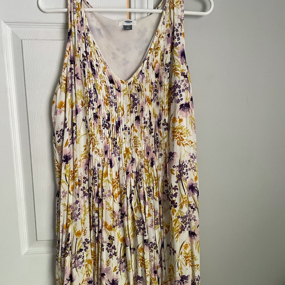Floral, sleeveless dress
